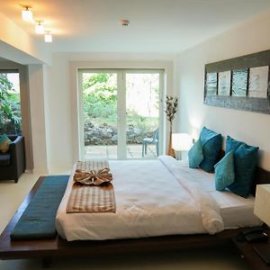 Luxury Garden View Suite Sit Out	